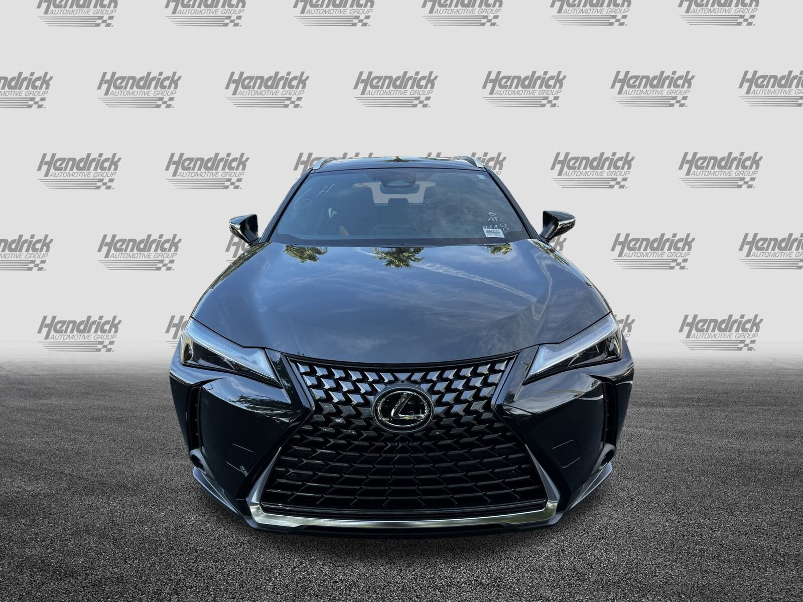 2025 Lexus UX Premium photo 3