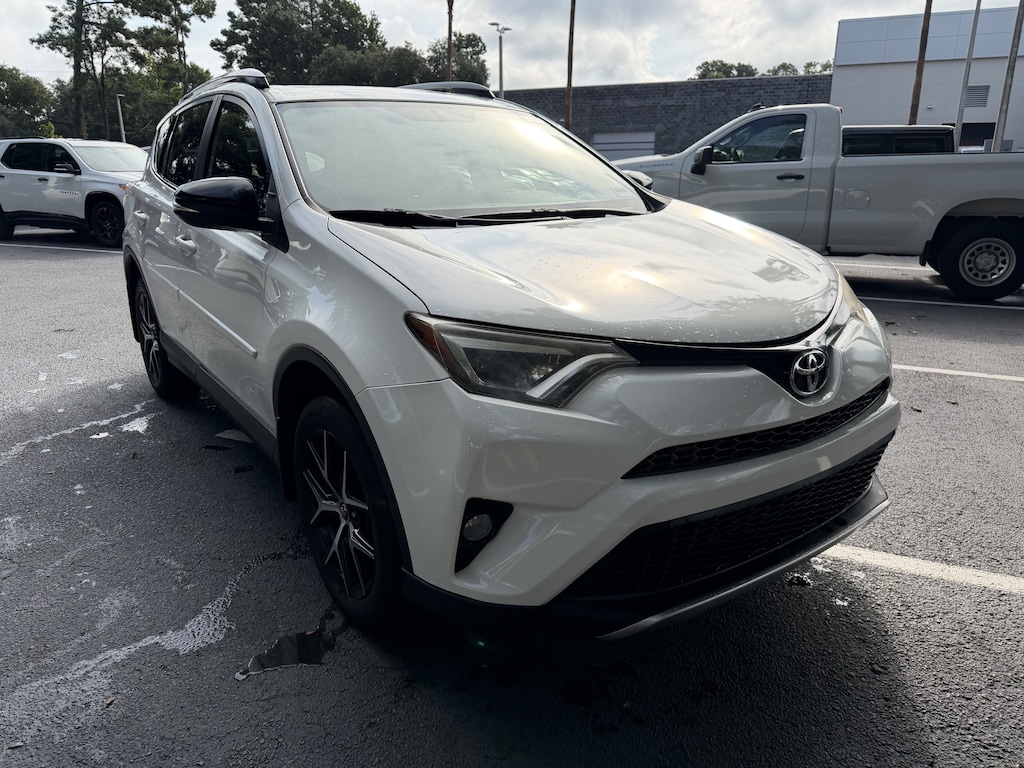 Used 2016 Toyota RAV4 SE SUV
