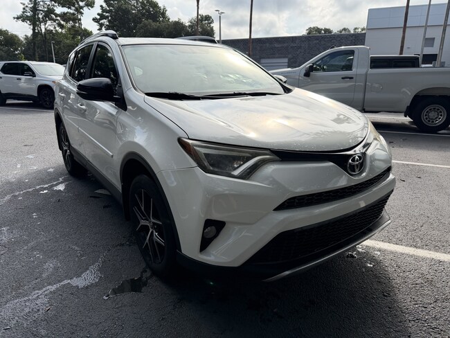 2016 Toyota RAV4 SE SUV