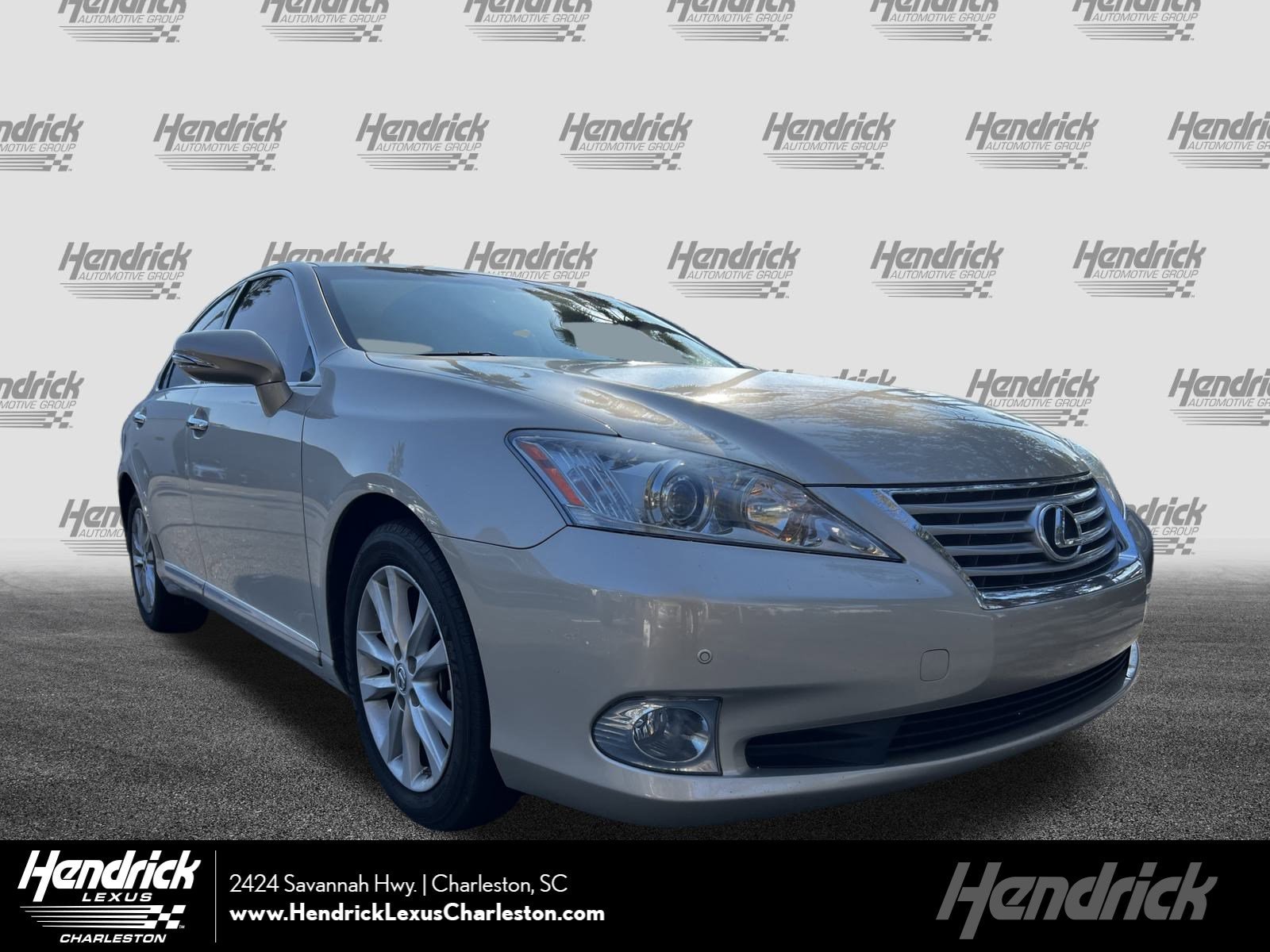 2010 Lexus ES 350's photo