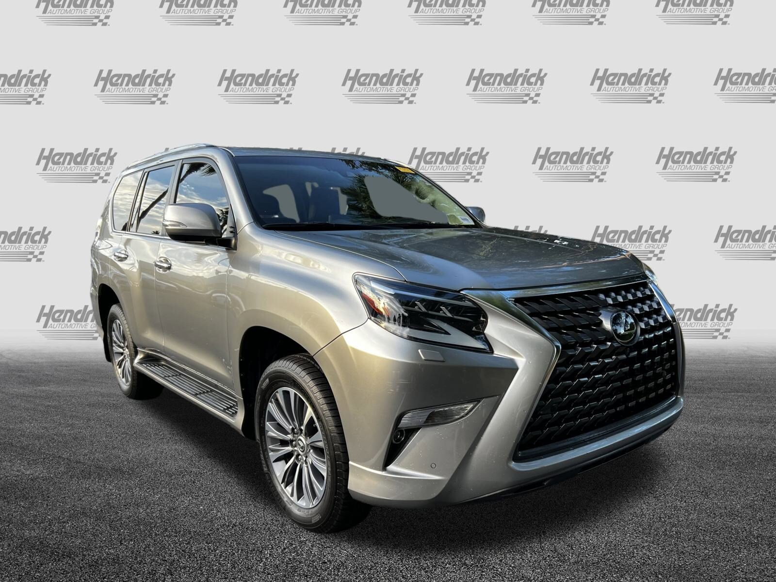 2022 Lexus GX 460 Luxury photo 2