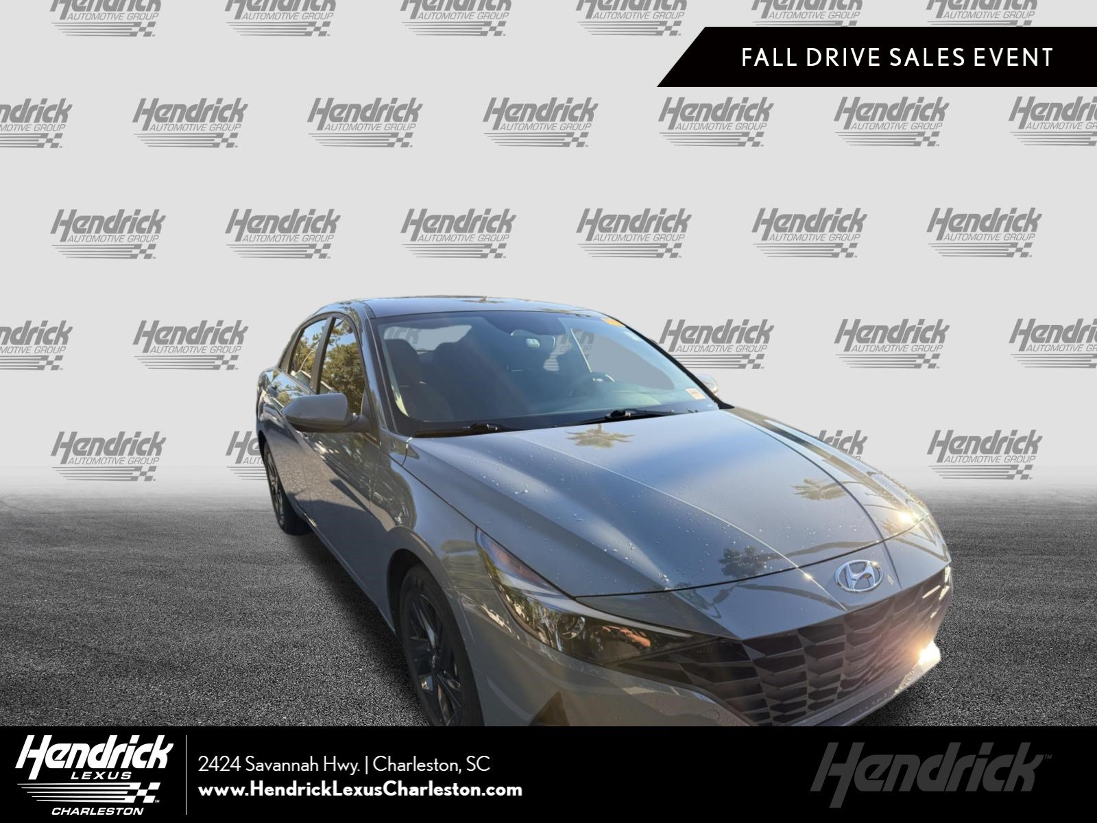 2022 Hyundai Elantra Hybrid Blue Sedan