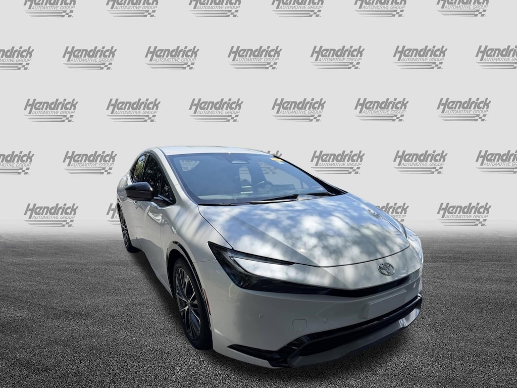 Used 2024 Toyota Prius XLE Hatchback