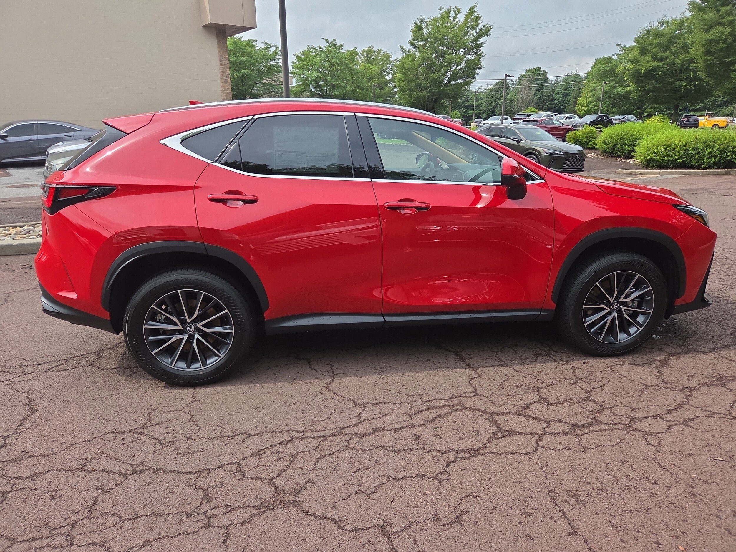 2025 Lexus NX 350 AWD photo 2