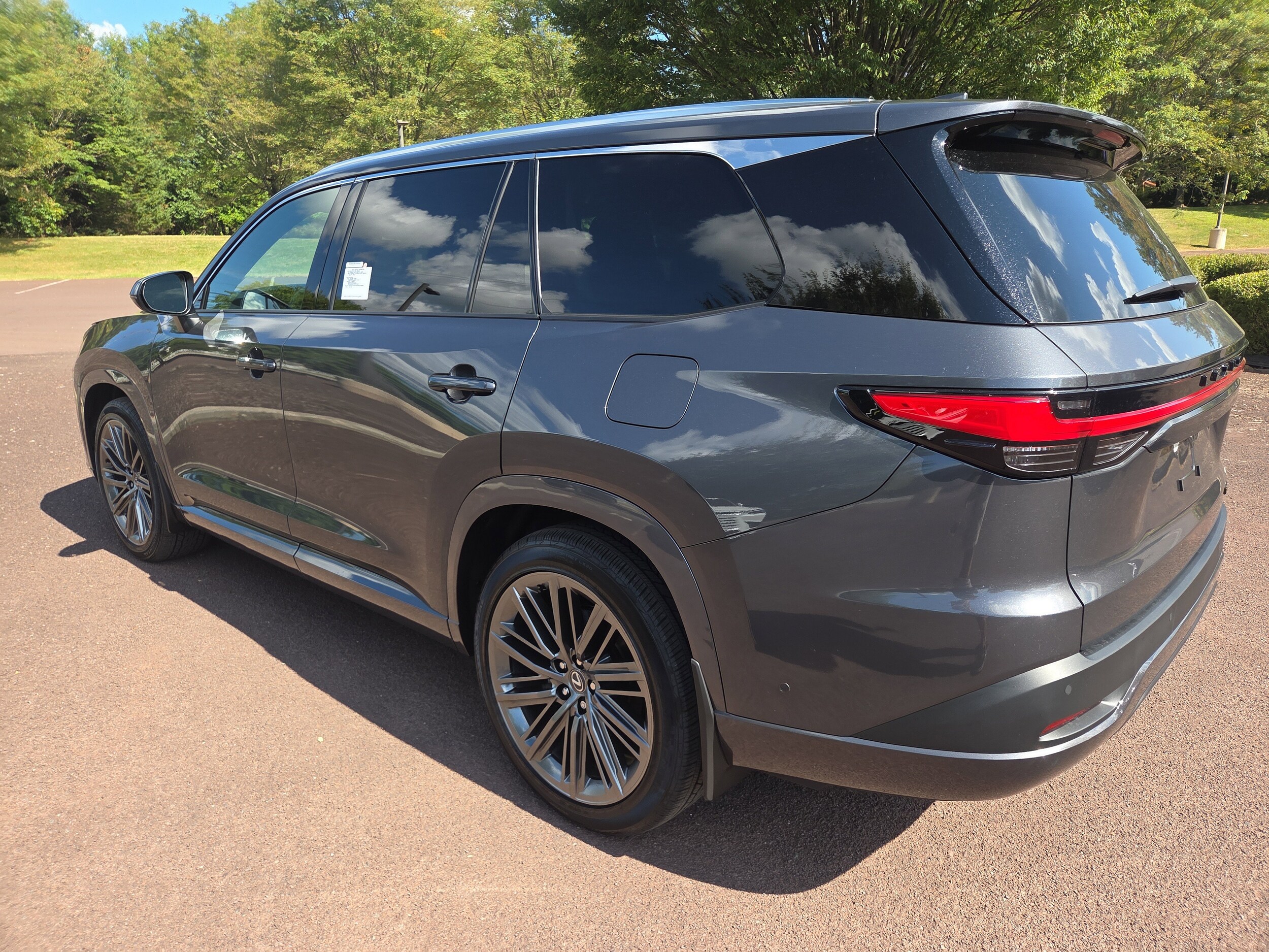 2025 Lexus TX 350 Luxury photo 4