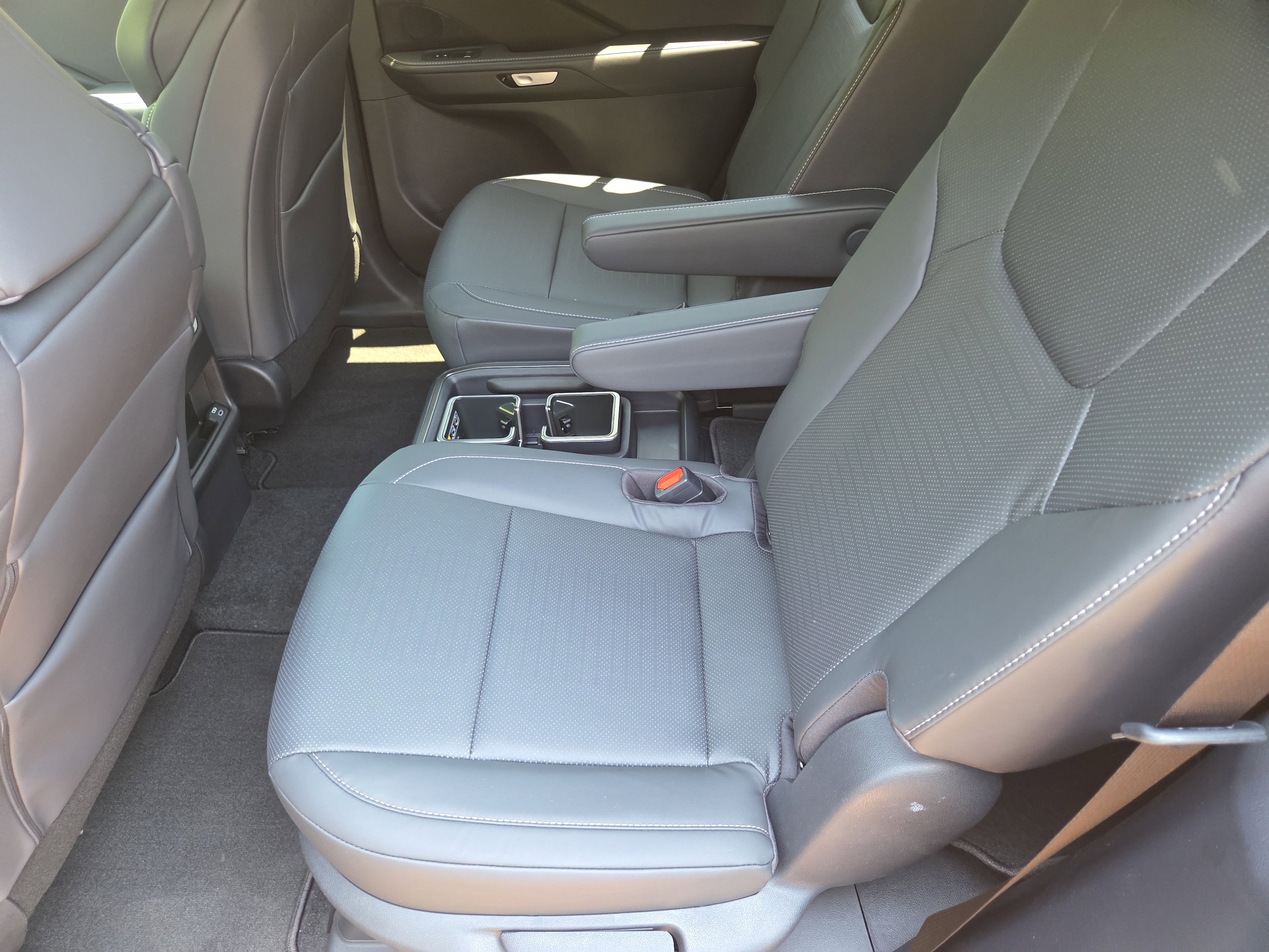 2026 Lexus TX 500h F-Sport Premium - Photo 10