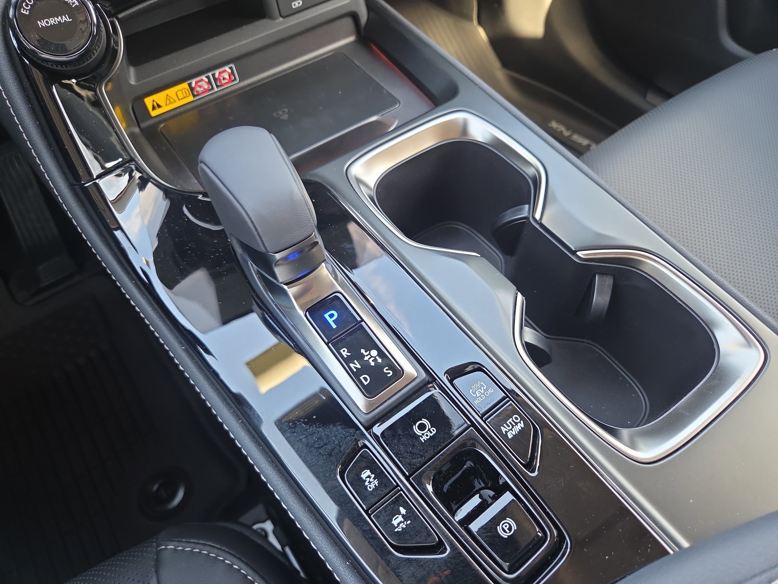 2026 Lexus NX 450h+ Luxury - Photo 14