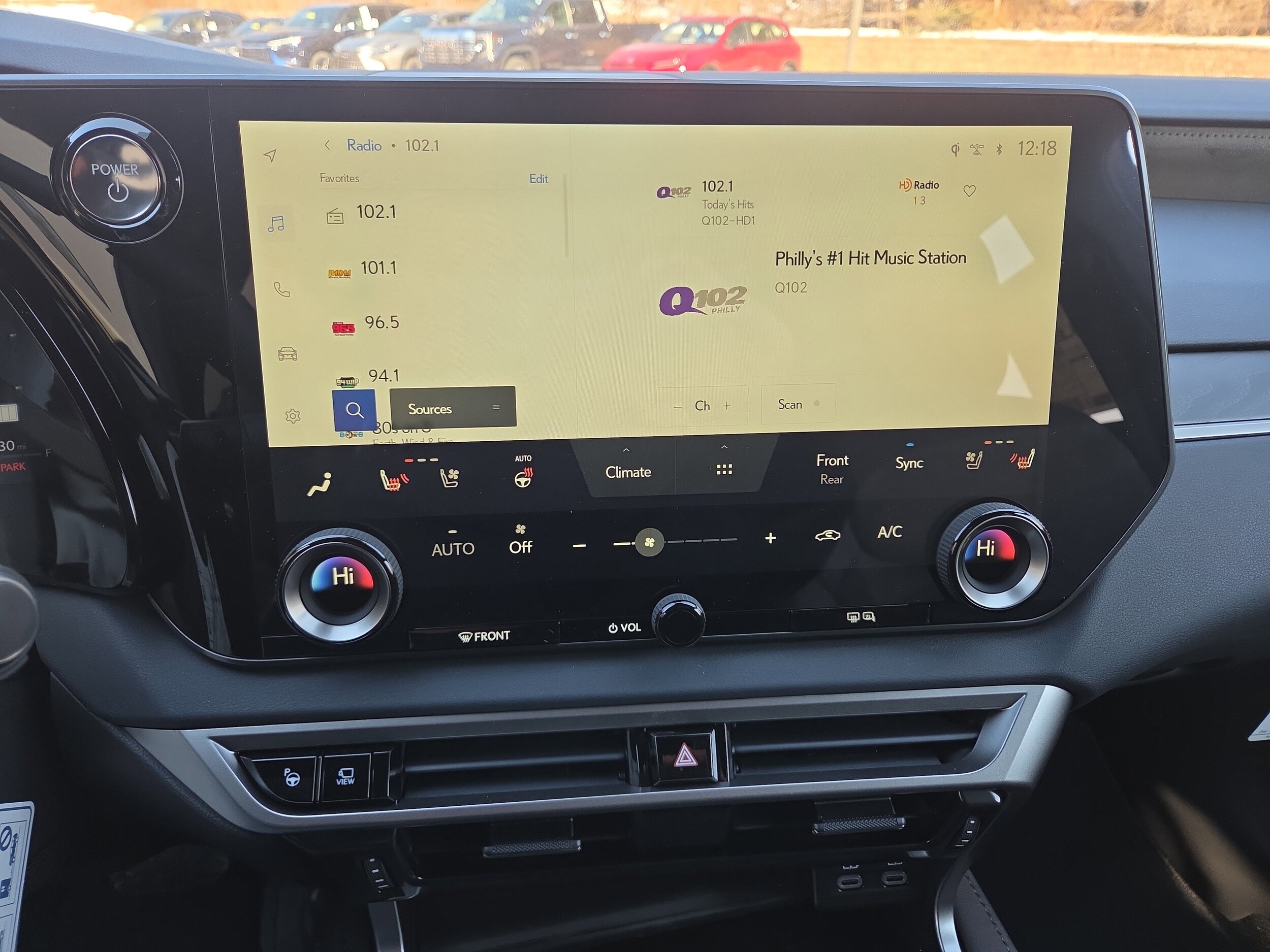 2026 Lexus RX 450h+ Luxury - Photo 13