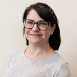 Staff member Jennifer Sandner from ID_d10bc5fbe351