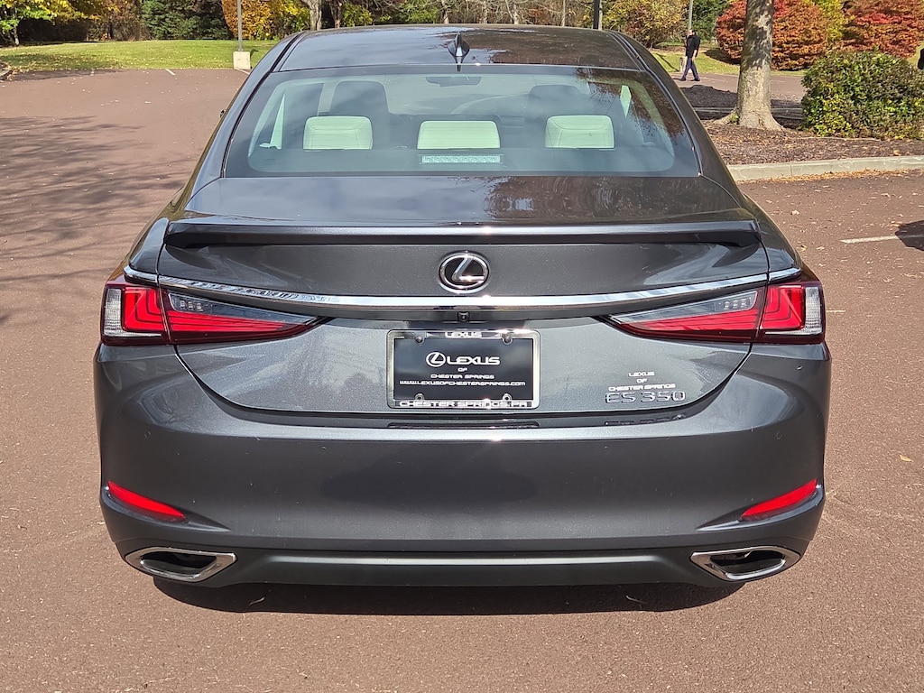 New 2025 Lexus ES 350 SEDAN