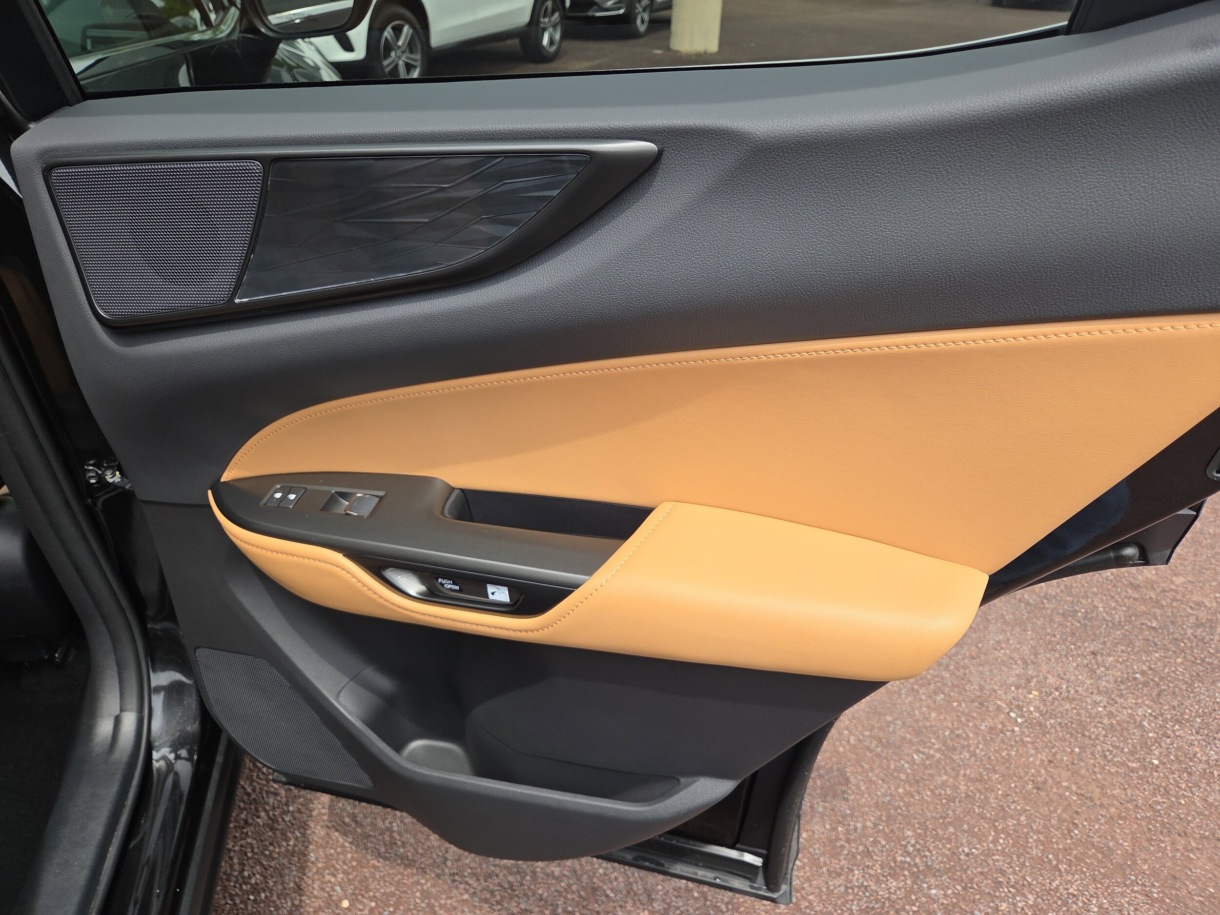 2023 Lexus NX 350 - Photo 19