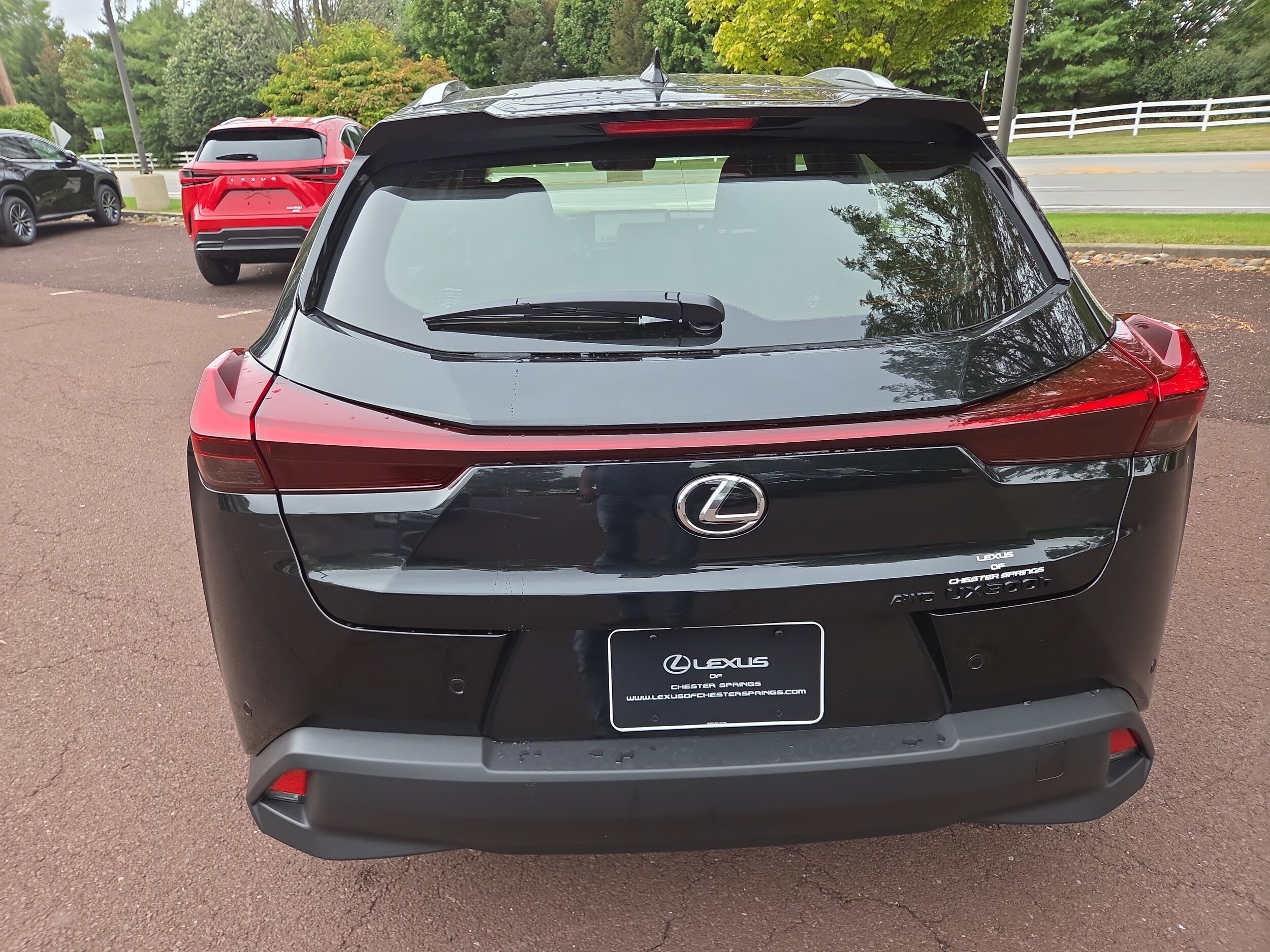2025 Lexus UX Premium photo 3