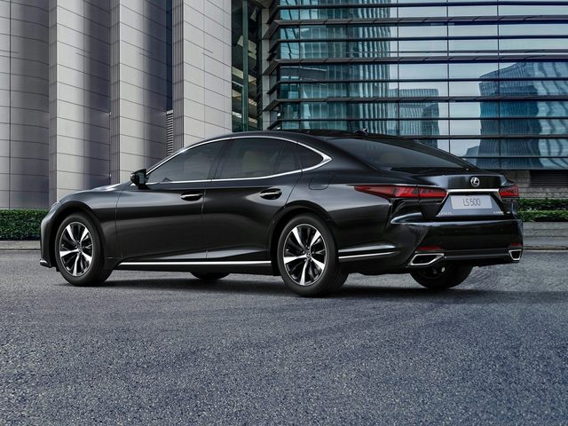 New Lexus LS