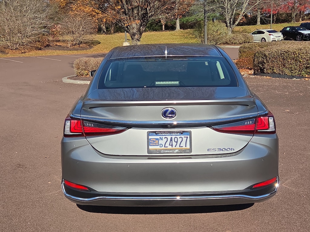 Certified 2019 Lexus ES 300h ULTRA LUXURY Sedan