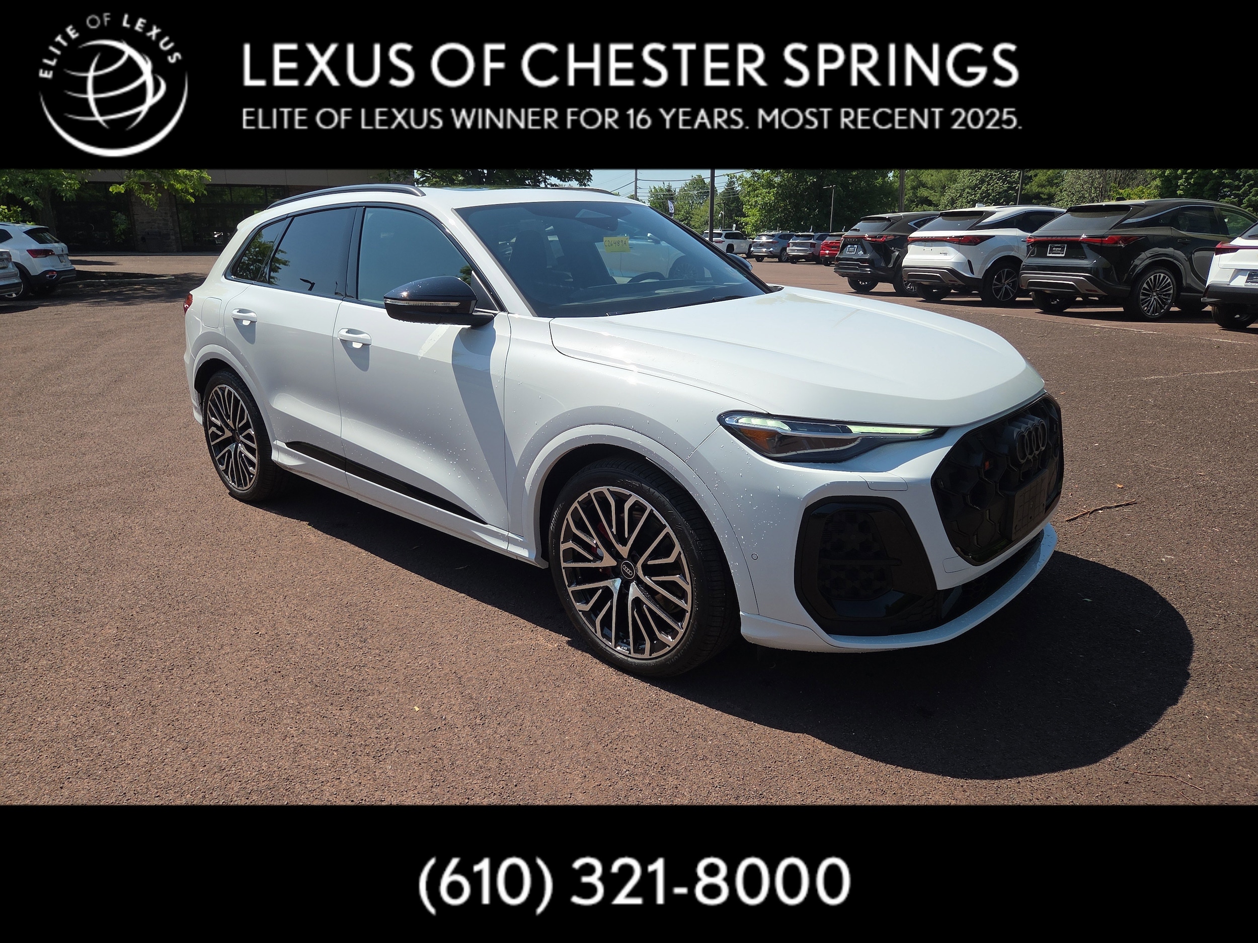2025 Audi SQ5 Prestige's photo
