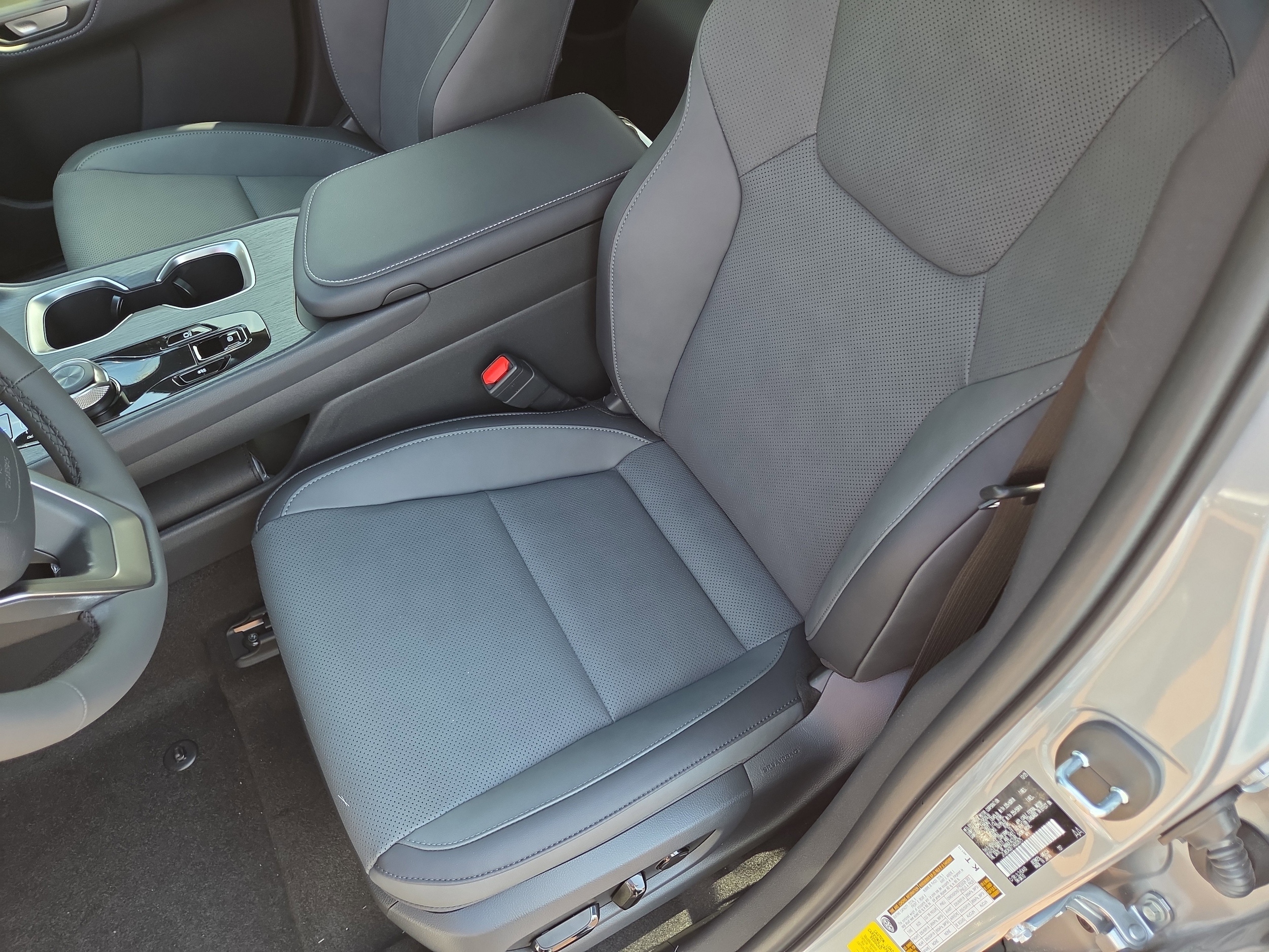 2026 Lexus RZ Premium - Photo 6