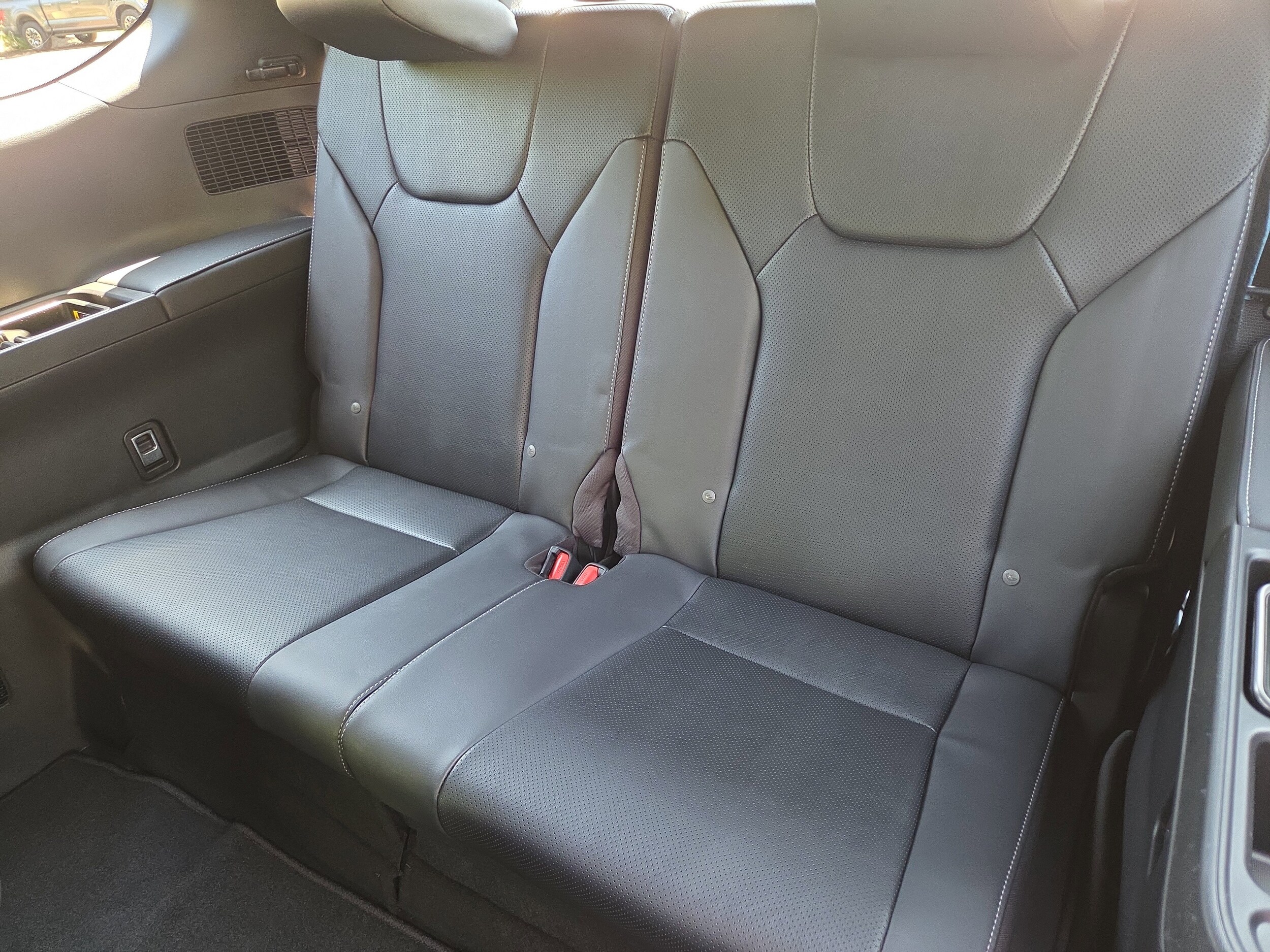 2026 Lexus TX 500h F-Sport Premium - Photo 9