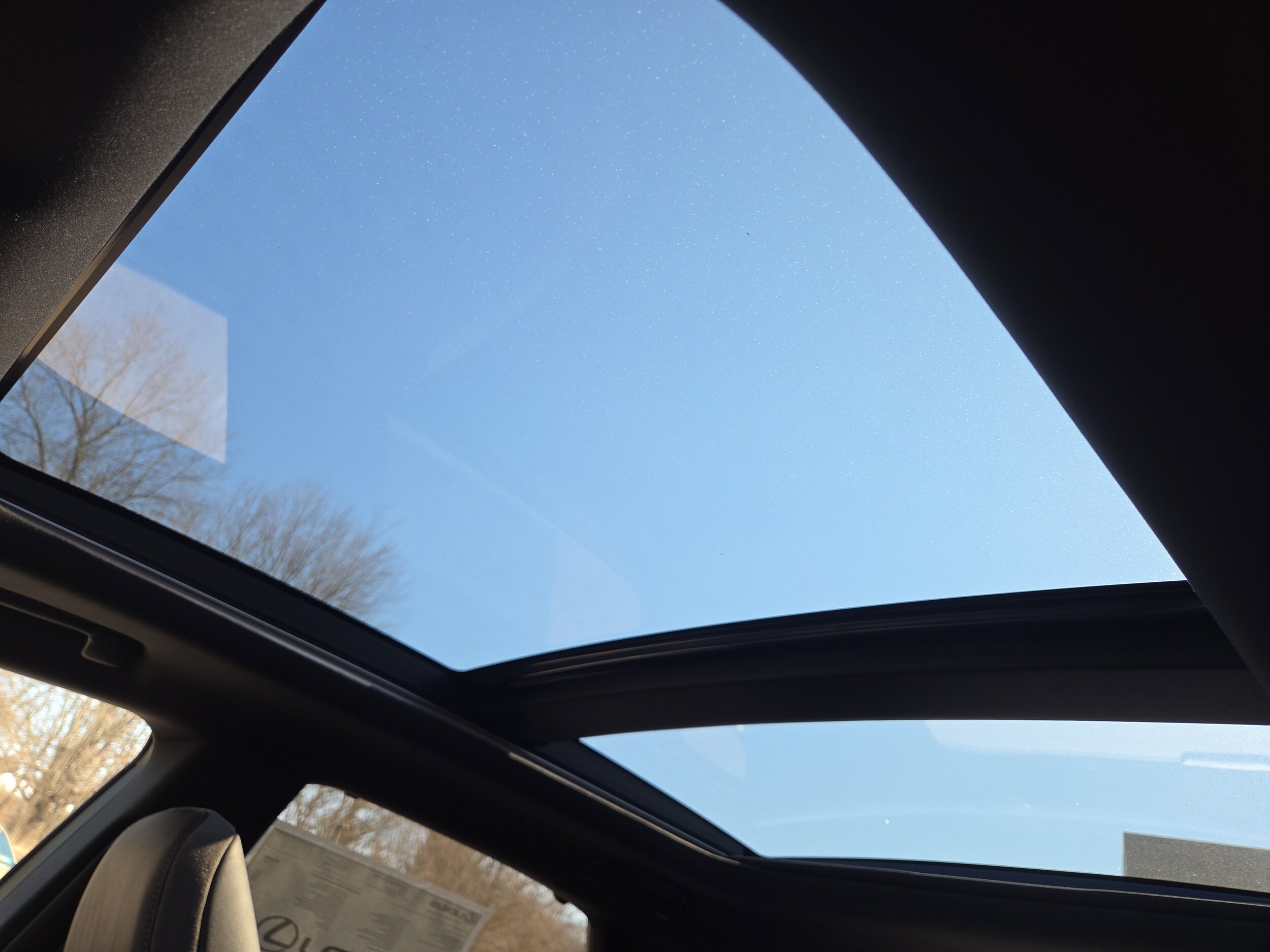 2026 Lexus RX 450h+ Luxury - Photo 11