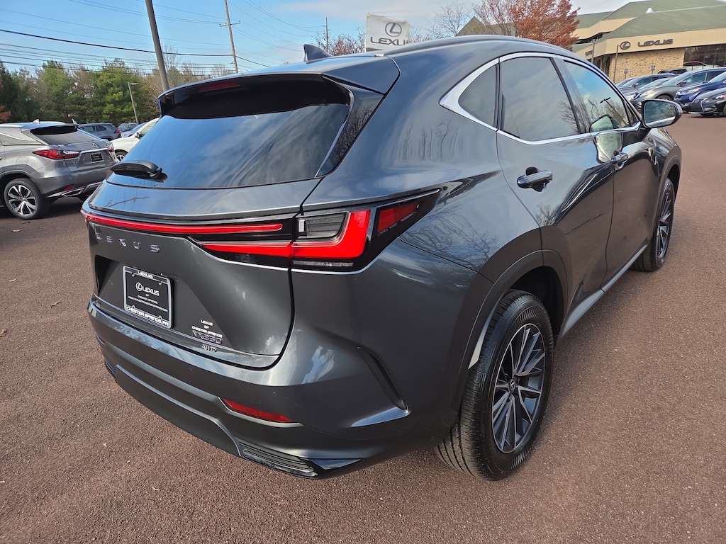 2025 Lexus NX 350 Premium photo 3