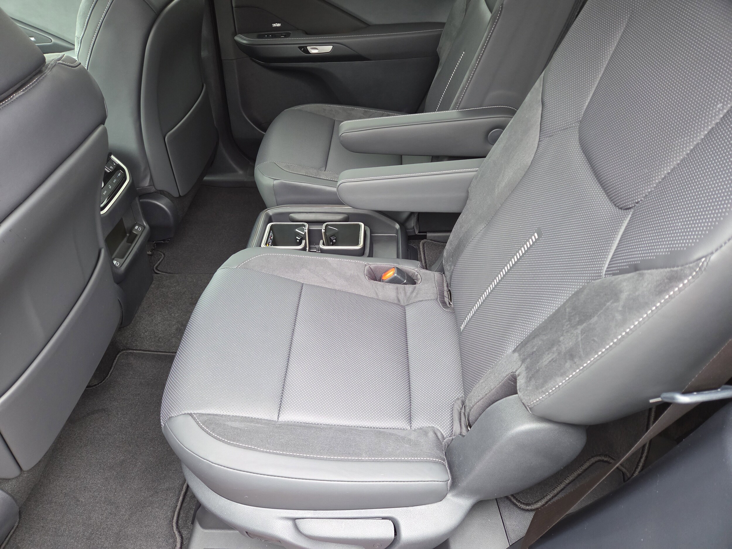 2026 Lexus TX 350 Luxury - Photo 10