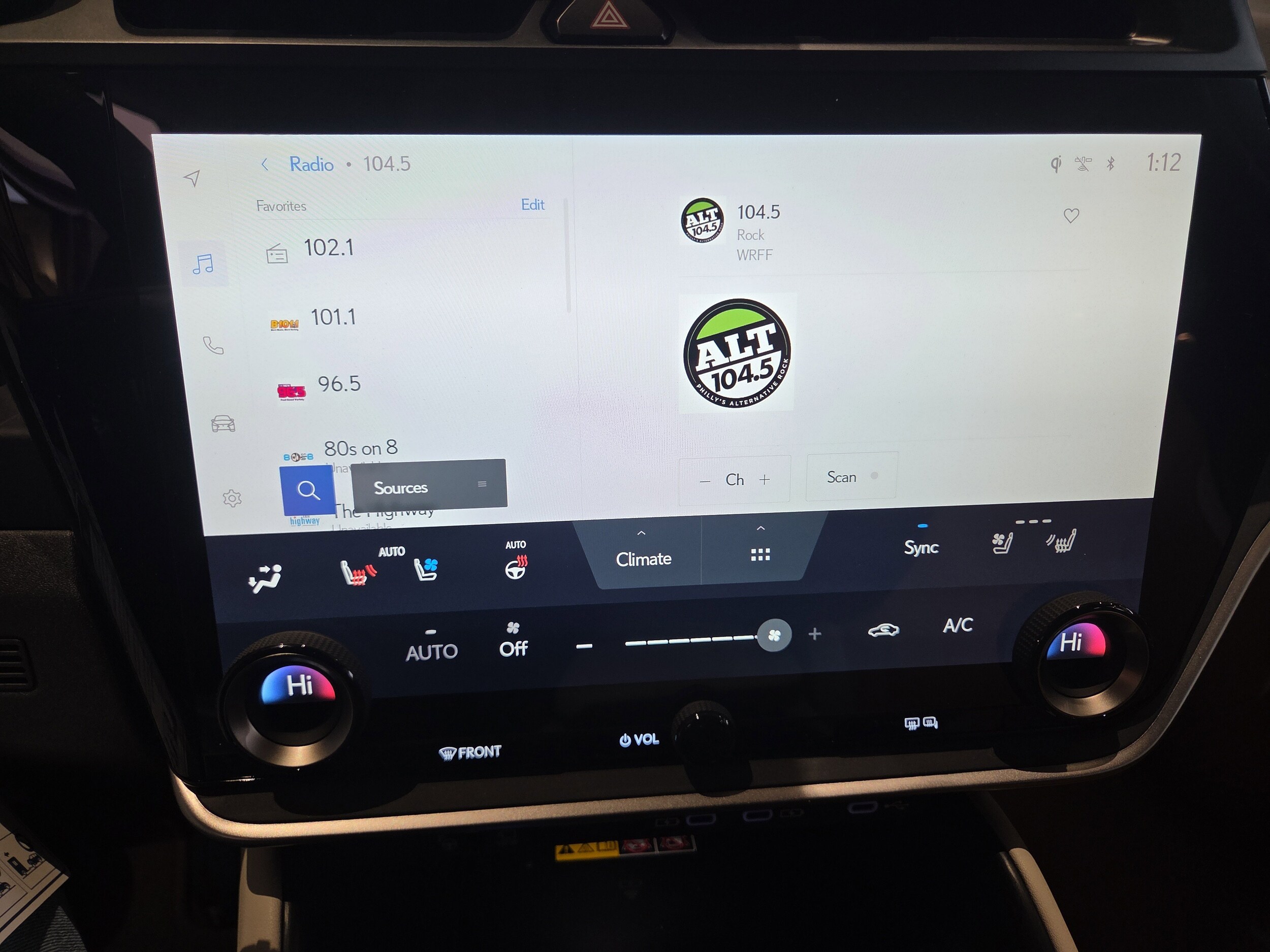 2026 Lexus RZ Premium - Photo 13