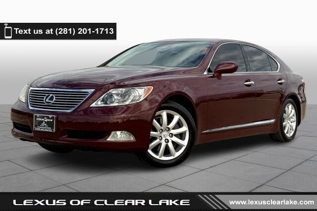 2009 Lexus LS Base's photo