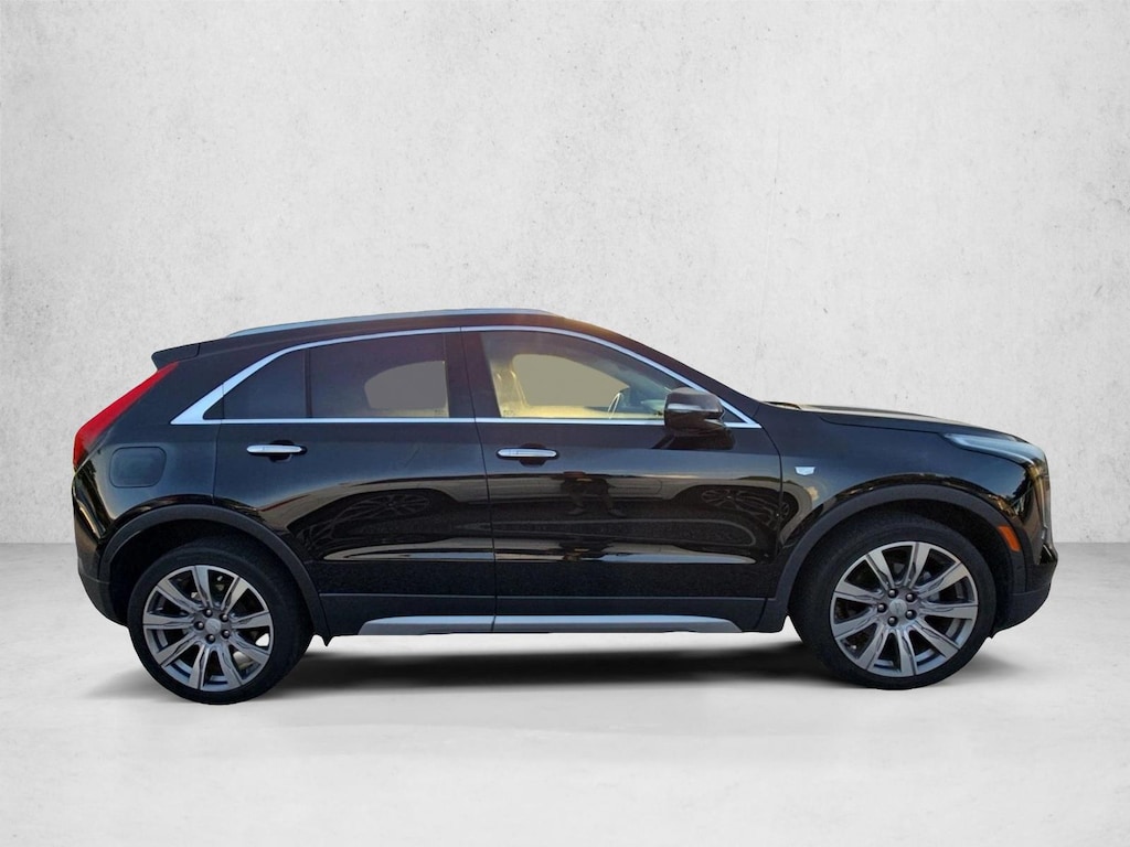 Used 2019 CADILLAC XT4 Premium Luxury SUV