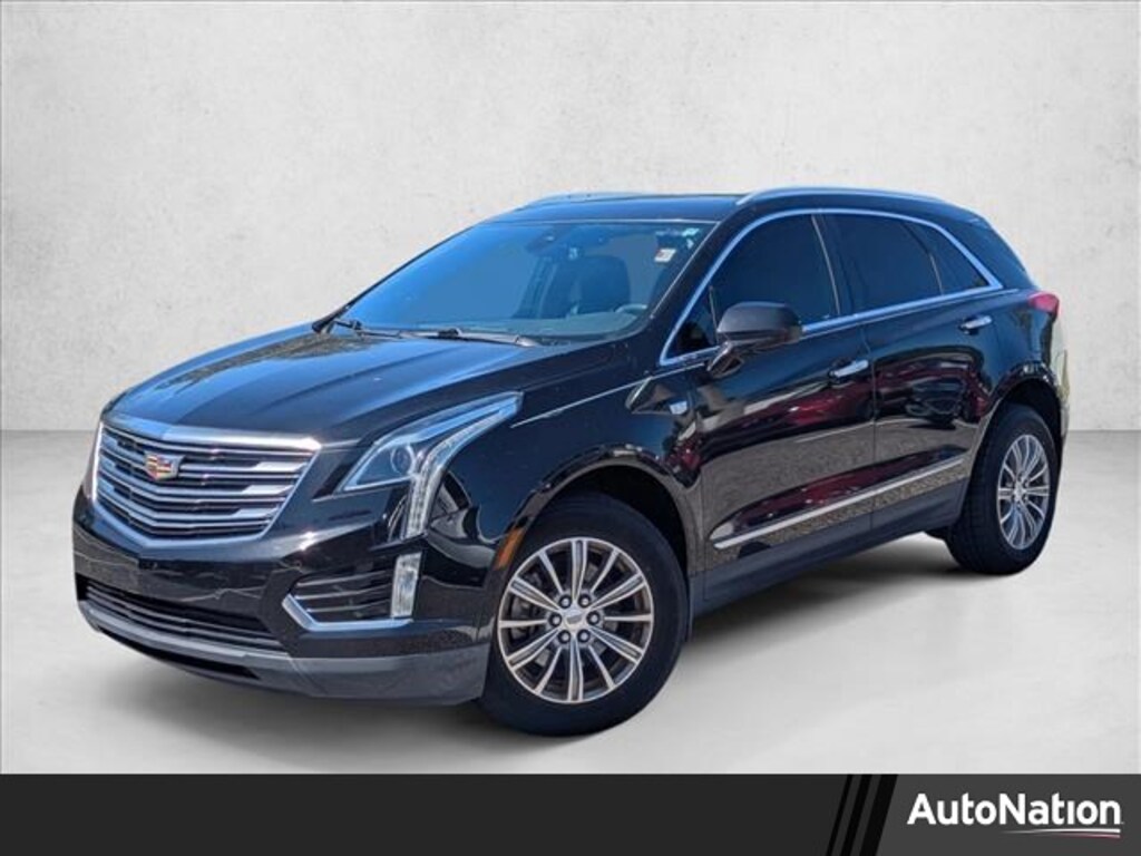 Used 2017 CADILLAC XT5 Luxury SUV