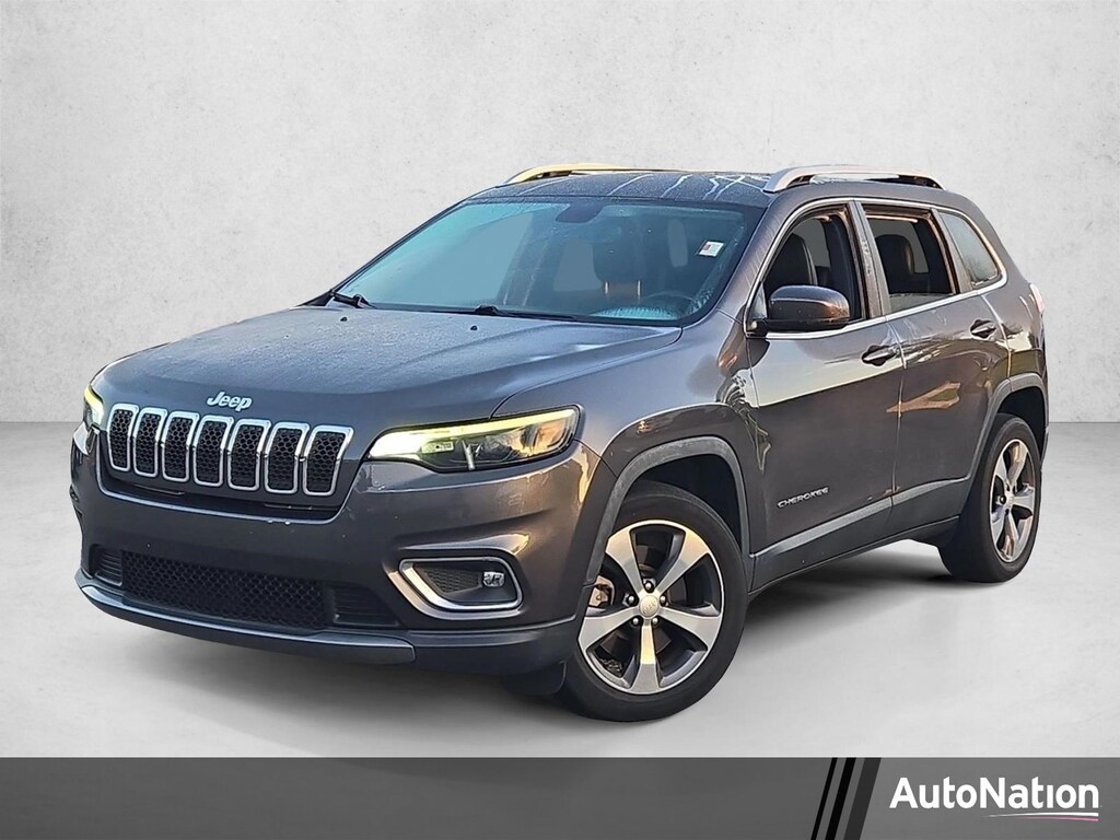 Used 2019 Jeep Cherokee Limited FWD SUV