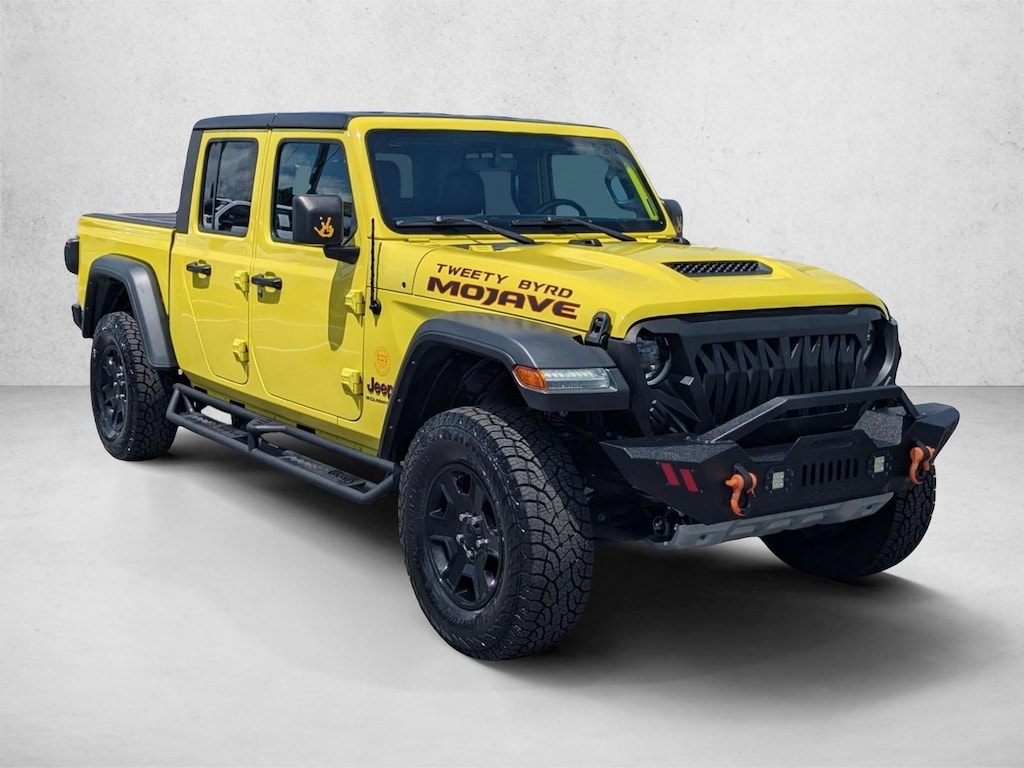 Used 2023 Jeep Gladiator Mojave Truck Crew Cab