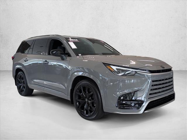 2025 Lexus TX 350 F SPORT photo 3