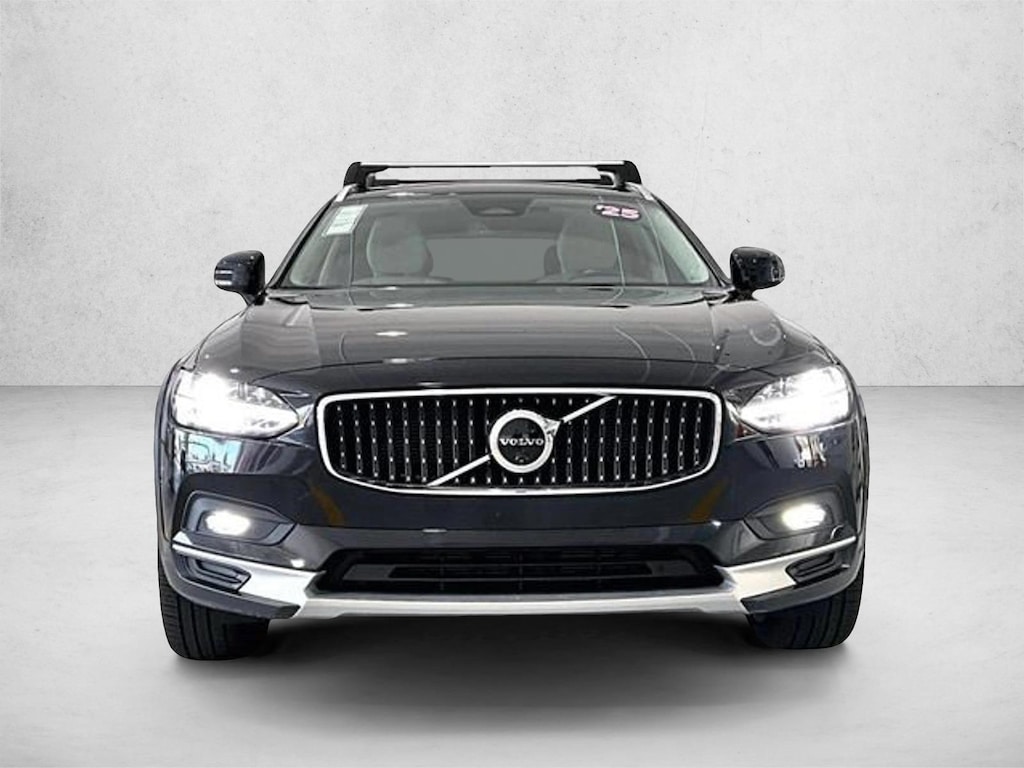 Used 2025 Volvo V90 Cross Country B6 Plus Wagon