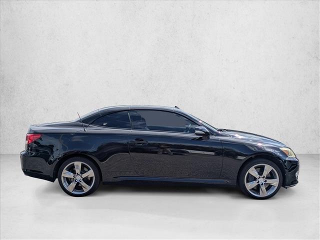 2011 Lexus IS 350C photo 4