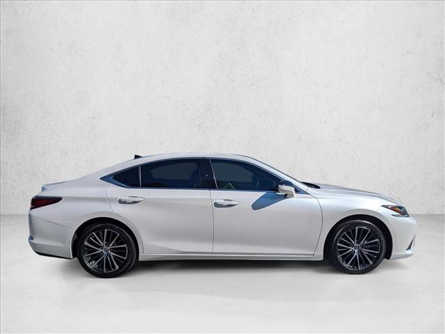 2025 Lexus ES 350 Base photo 4
