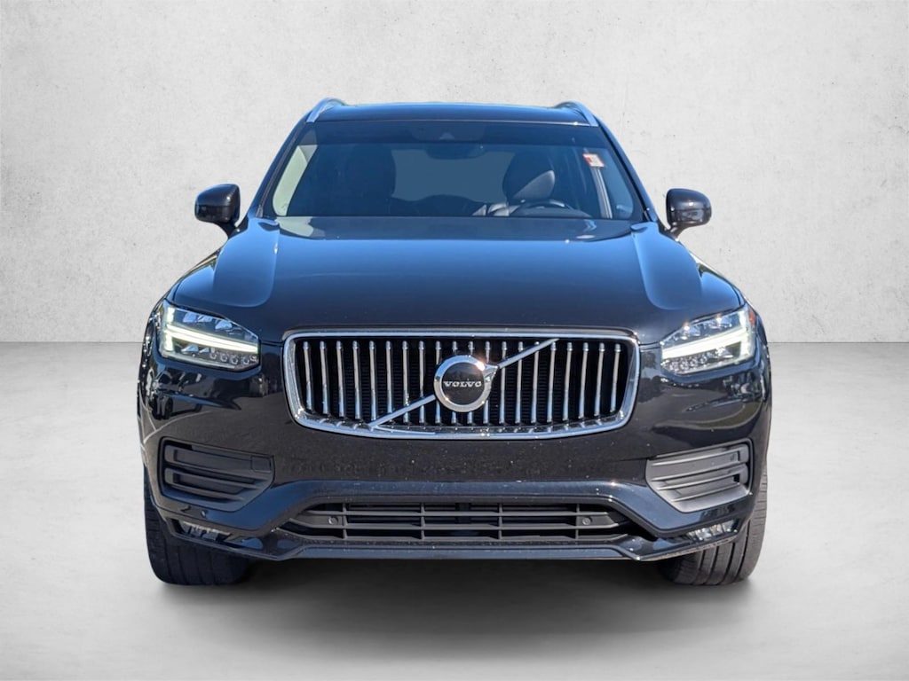 Used 2020 Volvo XC90 T5 Momentum 7 Passenger SUV