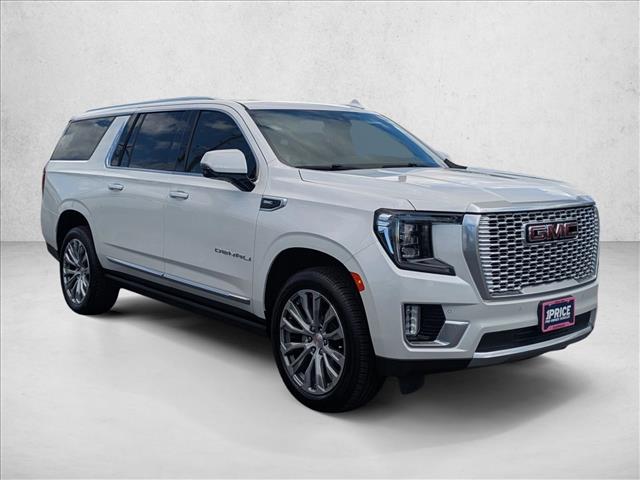2021 Gmc Yukon XL Denali photo 3