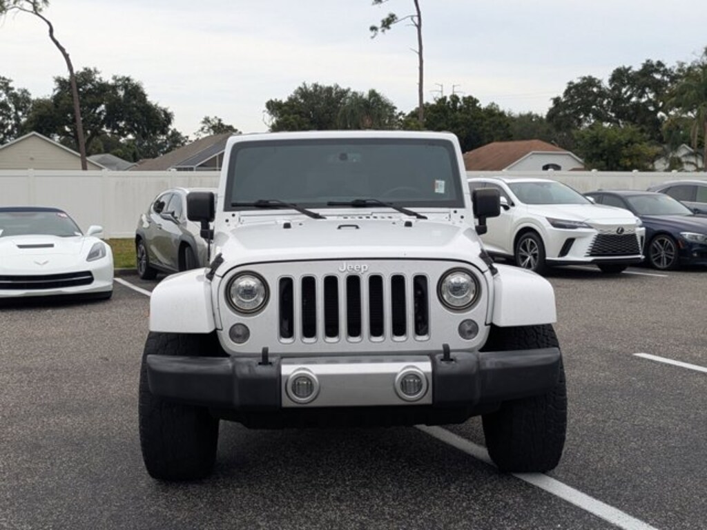 Used 2017 Jeep Wrangler JK Unlimited Sahara 4x4 SUV