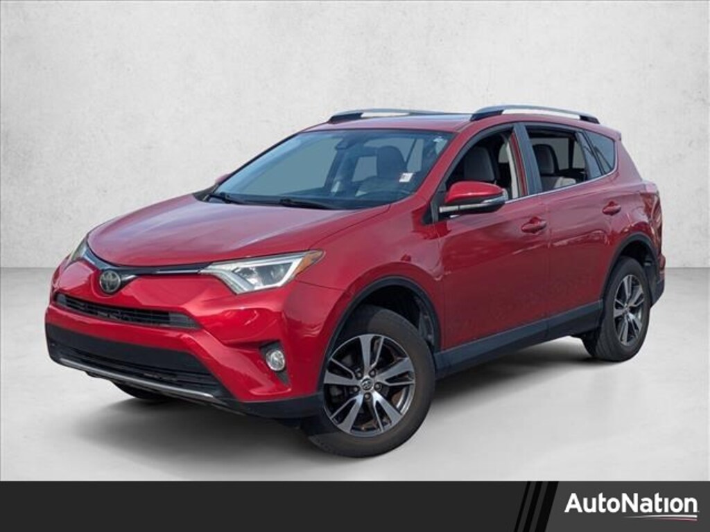 Used 2017 Toyota RAV4 XLE SUV
