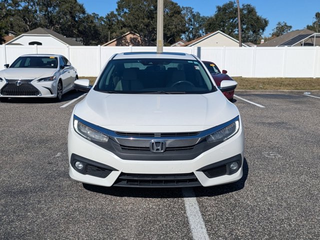 2017 Honda Civic Touring photo 2