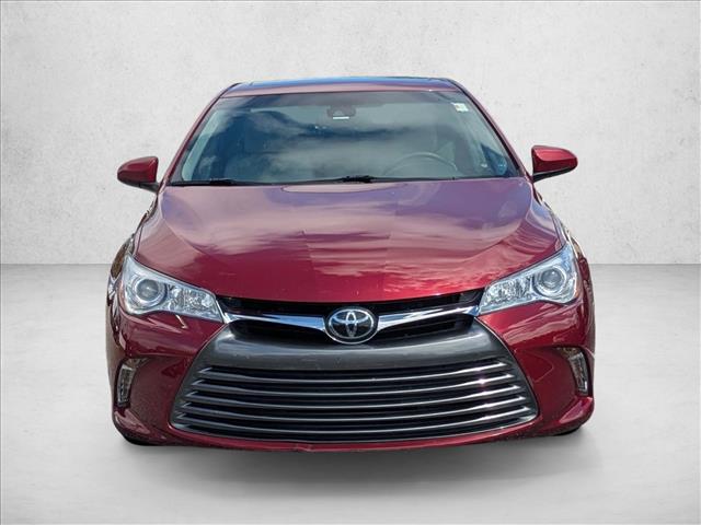 2017 Toyota Camry XLE photo 2