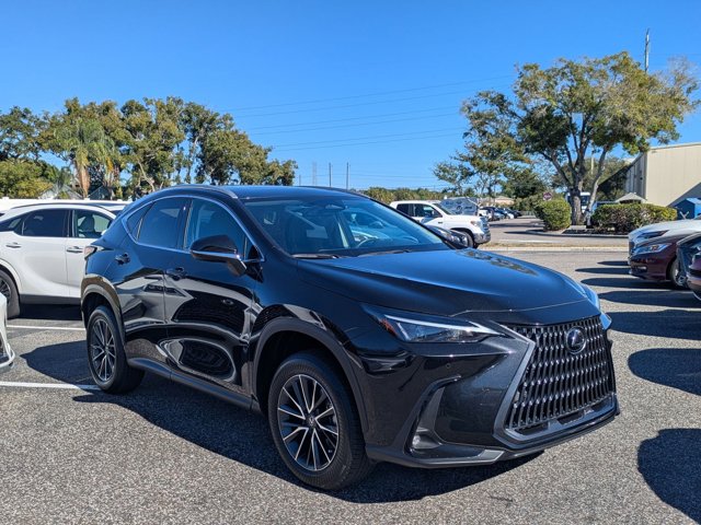 2025 Lexus NX 250 Premium photo 3