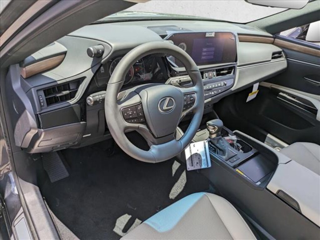Used 2025 Lexus ES 350 Base Sedan