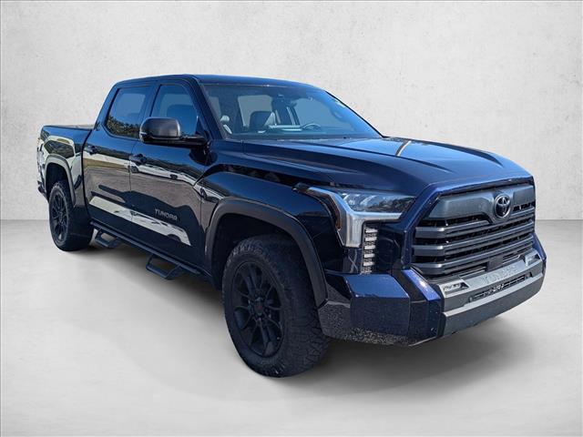 2025 Toyota Tundra SR5 CrewMax photo 3