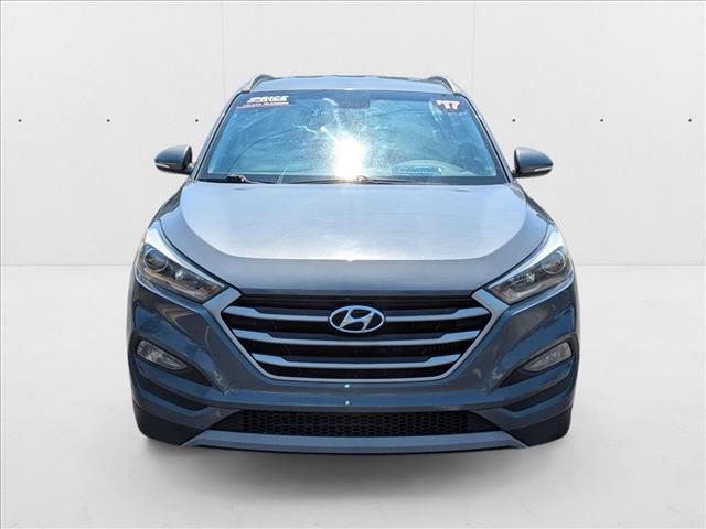 2017 Hyundai Tucson Sport photo 2