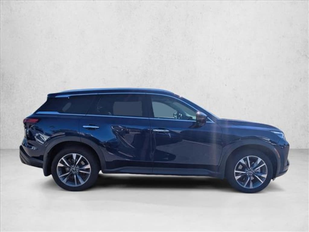 Used 2025 INFINITI QX60 LUXE SUV