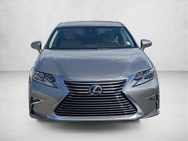 2016 Lexus ES 350 photo 2