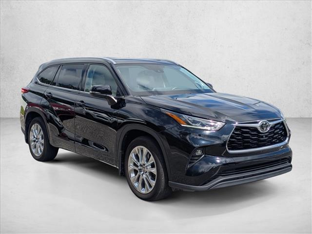 2020 Toyota Highlander Limited photo 3