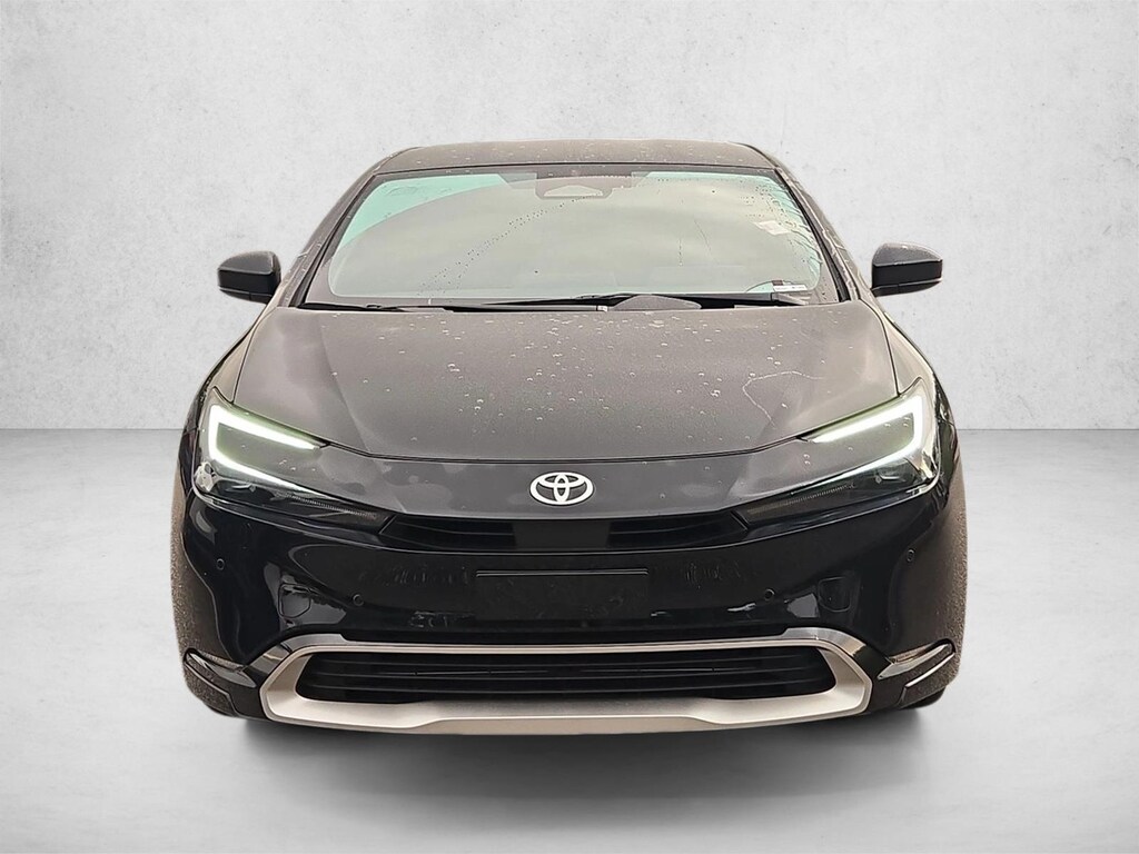 Used 2026 Toyota Prius Plug-In Hybrid XSE Hatchback