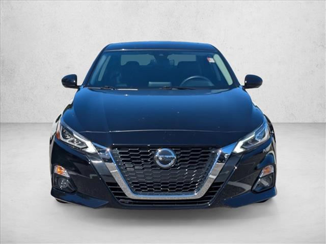 2019 Nissan Altima 2.5 Platinum photo 2