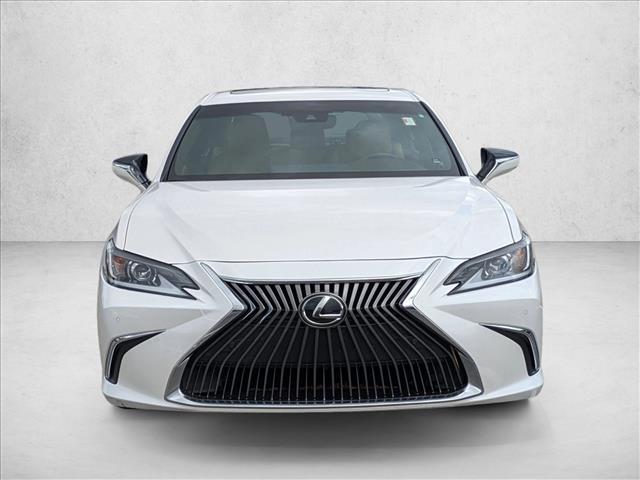 2021 Lexus ES 350 photo 2